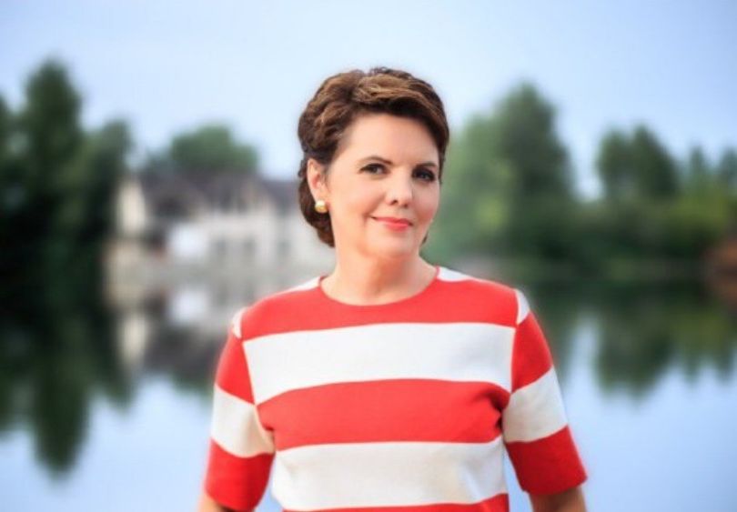 Олена Фроляк